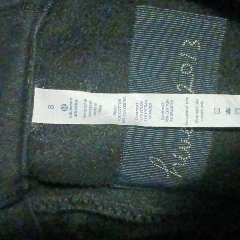 Lululemon Black Lace "Hiver 2013" Size 8 - Picture 12 of 12